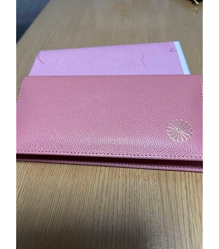 Amazon.co.jp: 皇居 限定 本グッズ コインケース 革 小銭入れ 馬蹄型 Amazon.co.jp: 皇居 限定 本グッズ コインケース 革 小銭入れ 馬蹄型